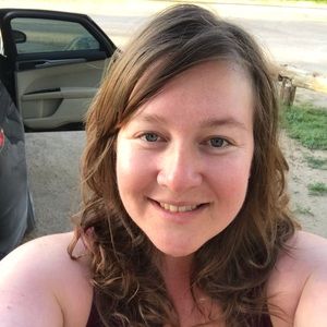 Meet your Posher, Rebecca